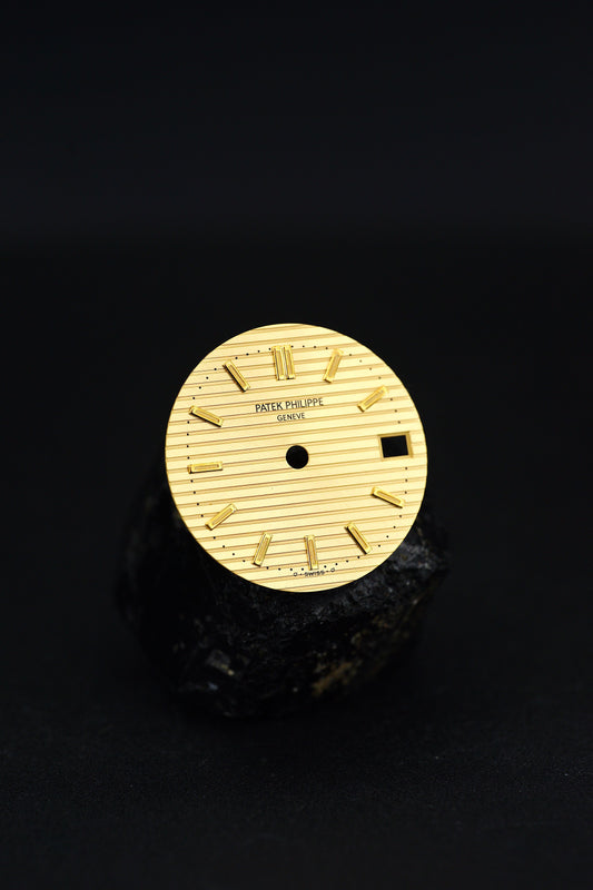 Patek Philippe NOS Zifferblatt für Gelbgold und Stahlgold Nautilus 3800J Tritium (dark yellow sigma Dial)