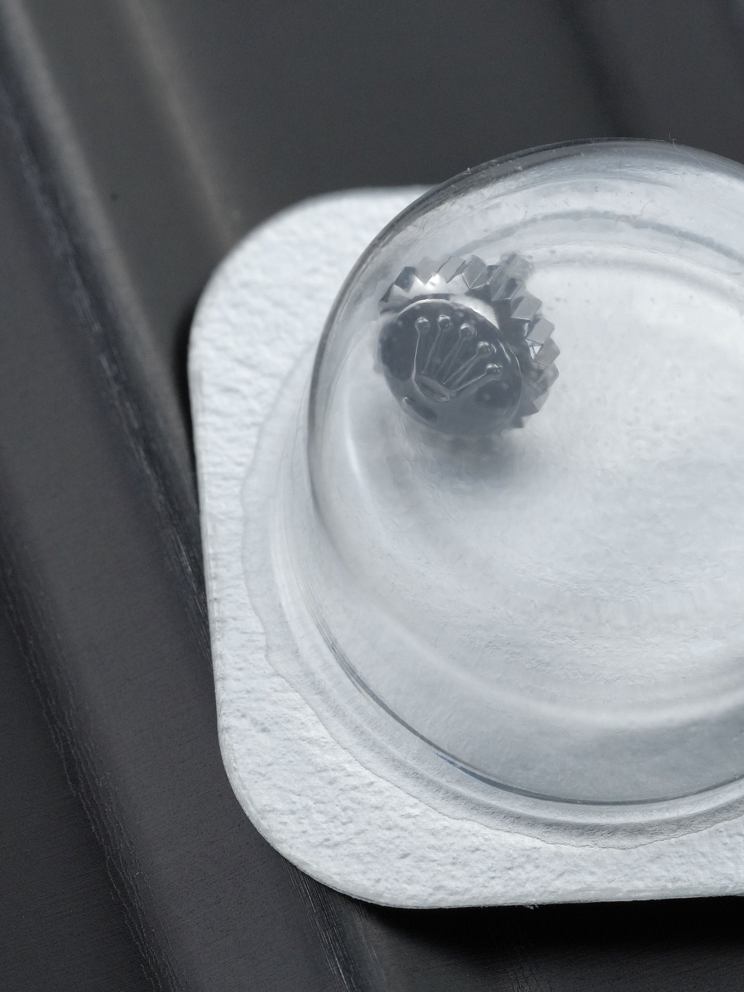 Rolex NOS crown steel (small) B24-604-0-G1 in blister