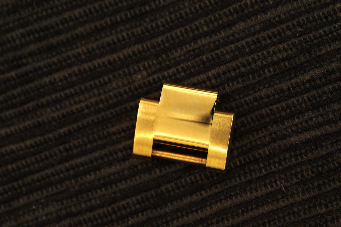 Rolex 18 kt Gold Glied 15,3 mm Oyster