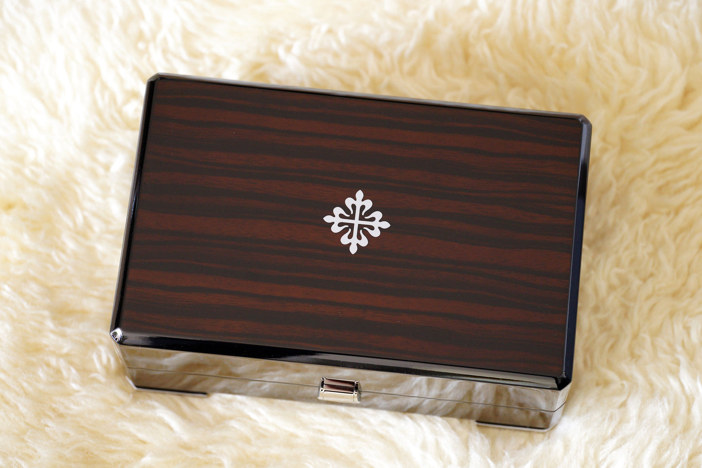 Patek Philippe NOS wood box Ref. H997.EM12 for Nautilus & Aquanaut models