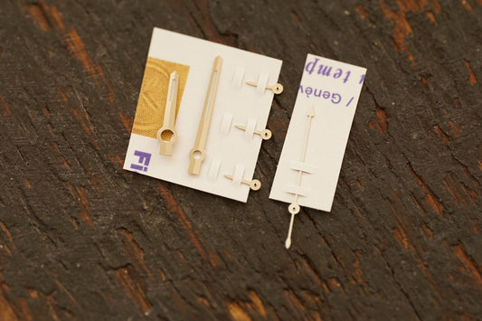 Rolex NOS chromalight handset for ice blue dial for platinum Daytona 116506