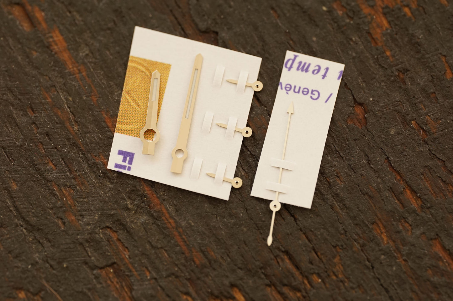 Rolex NOS chromalight handset for ice blue dial for platinum Daytona 116506