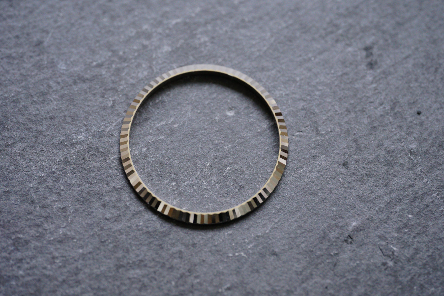 Rolex NOS 18kt fluted white gold bezel for Datejust 36 mm 16234 | 16014 | 17014 and others
