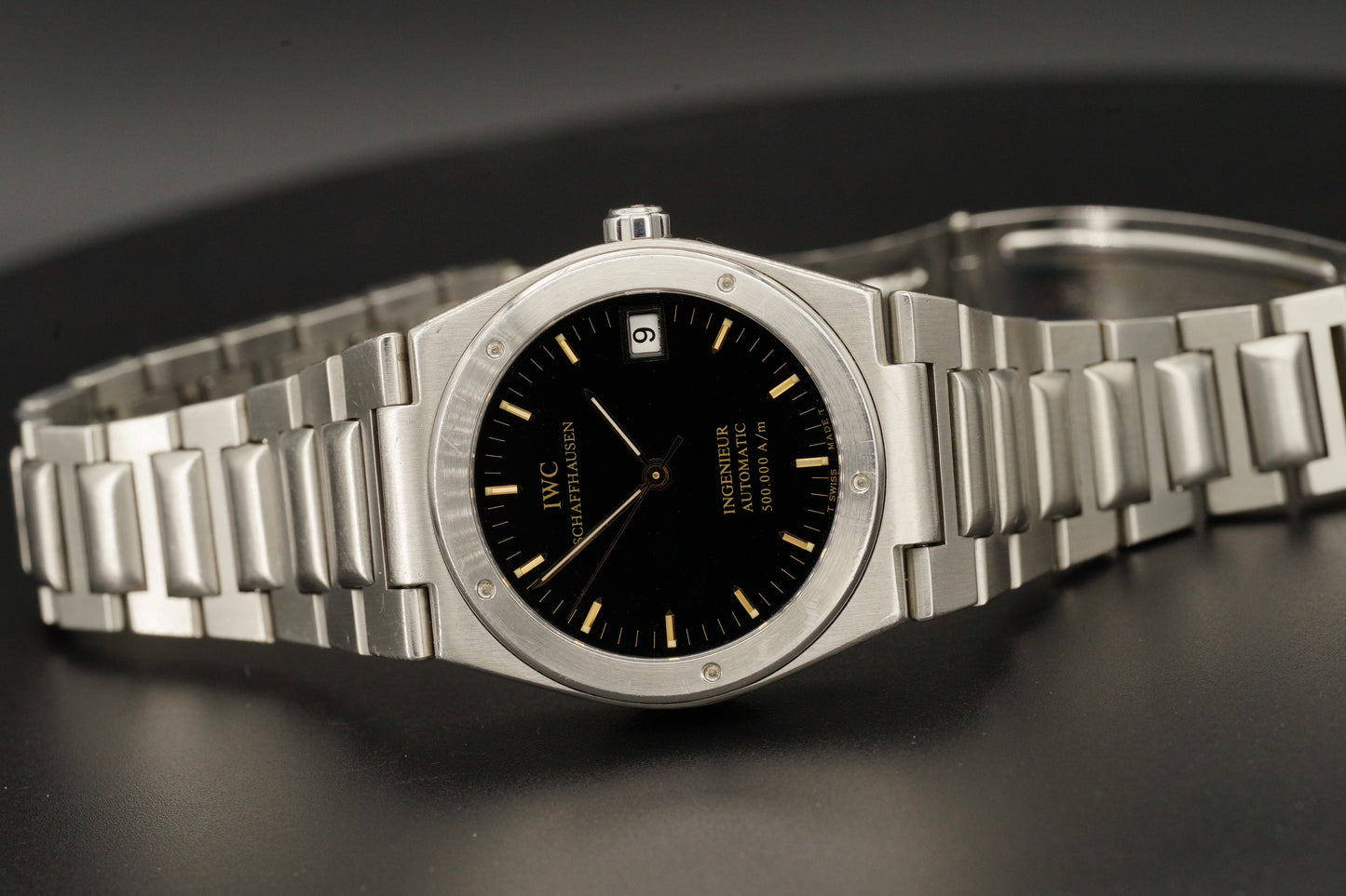 IWC 3508 / 3506.01 (Gerald Genta Design) Tritium 21 Kt Rotor (amagnetic) / IWC Service 2020