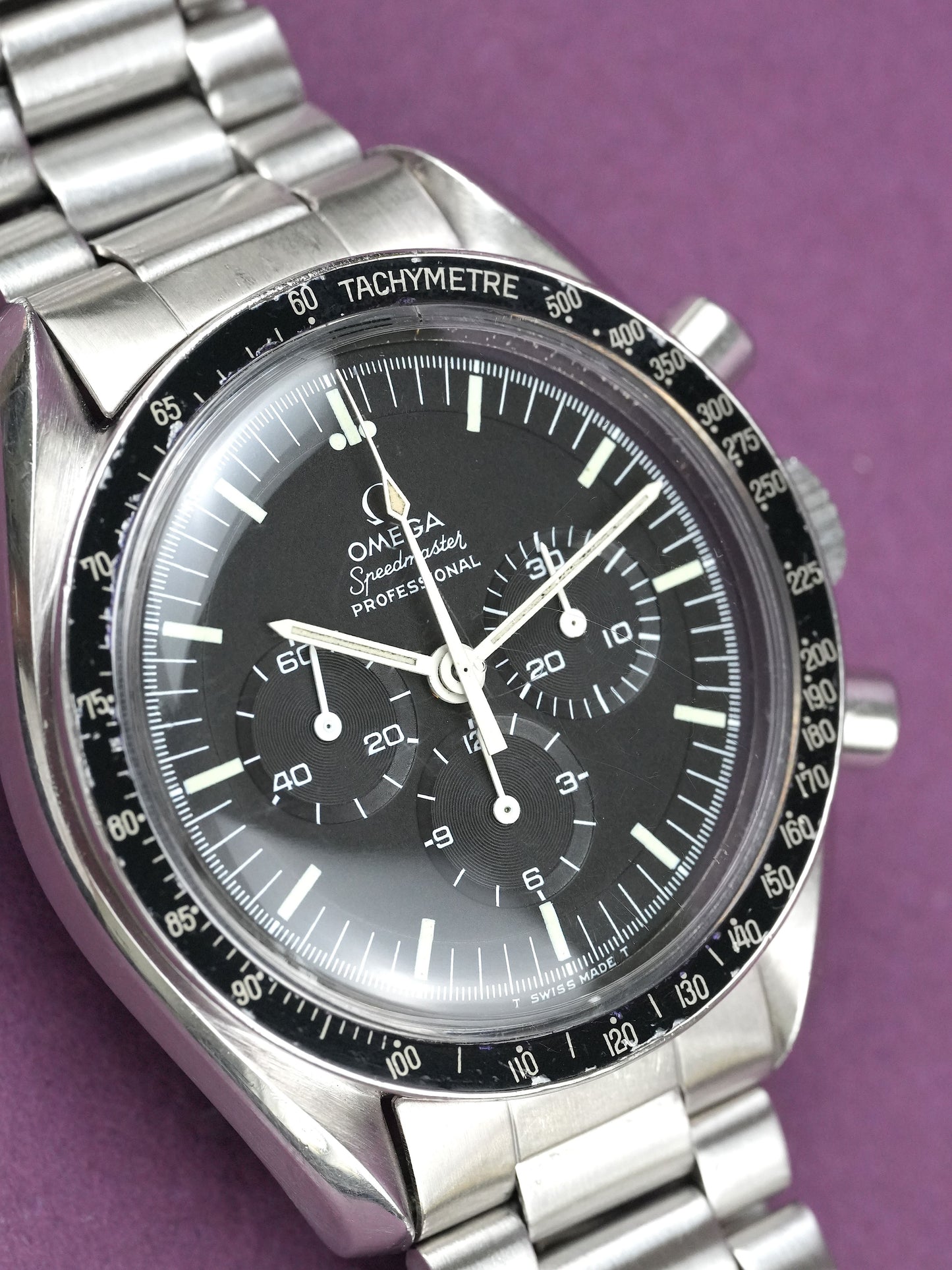 Omega Speedmaster 145.022 ST69 | Step Dial | DNN-Bezel | Straight Writing | 1969