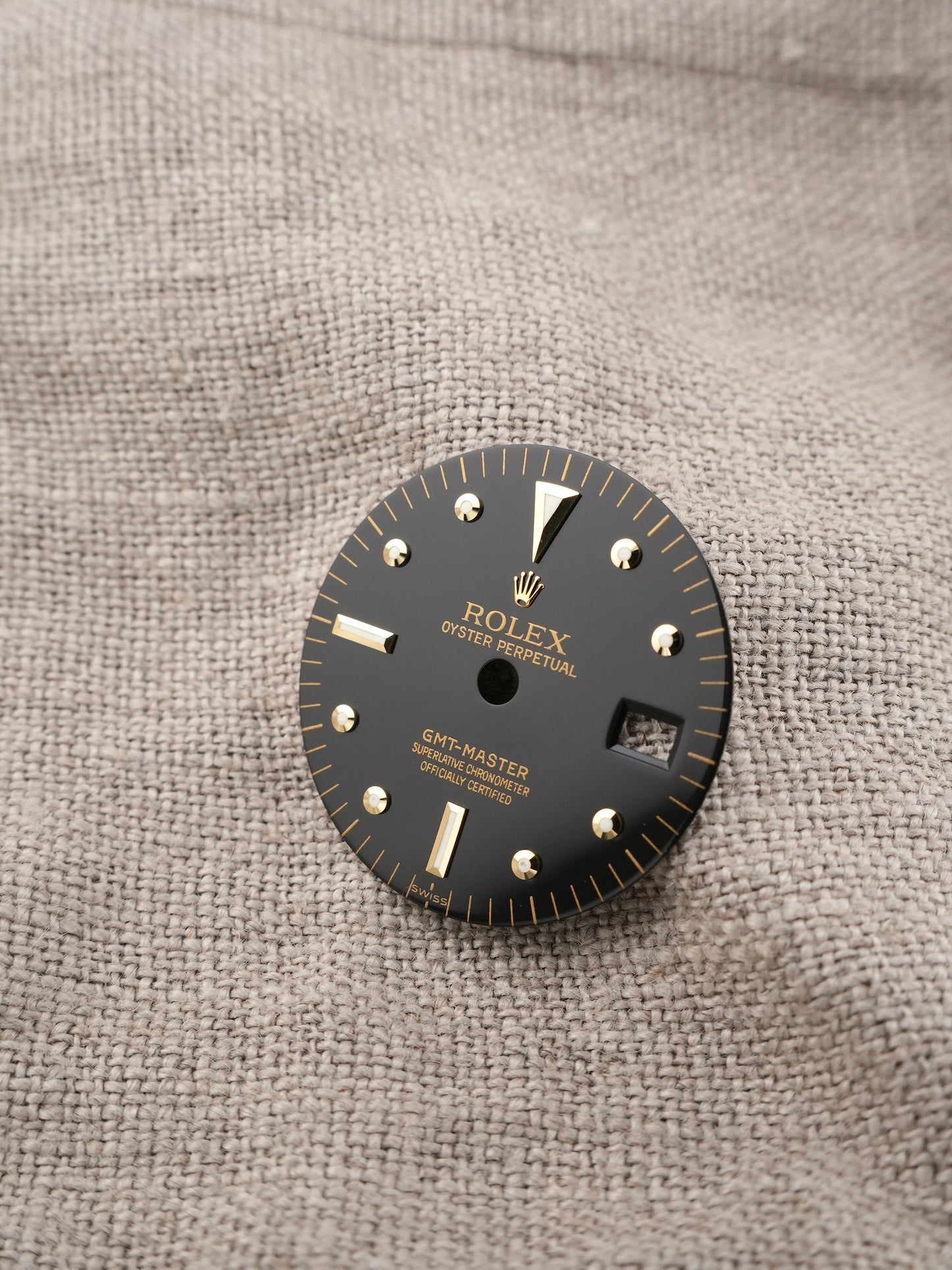 Rolex NOS Zifferblatt Schwarz „Nipple Dial“ Swiss Only Service Dial für GMT-Master Ref. 1675/3 | 1675/8