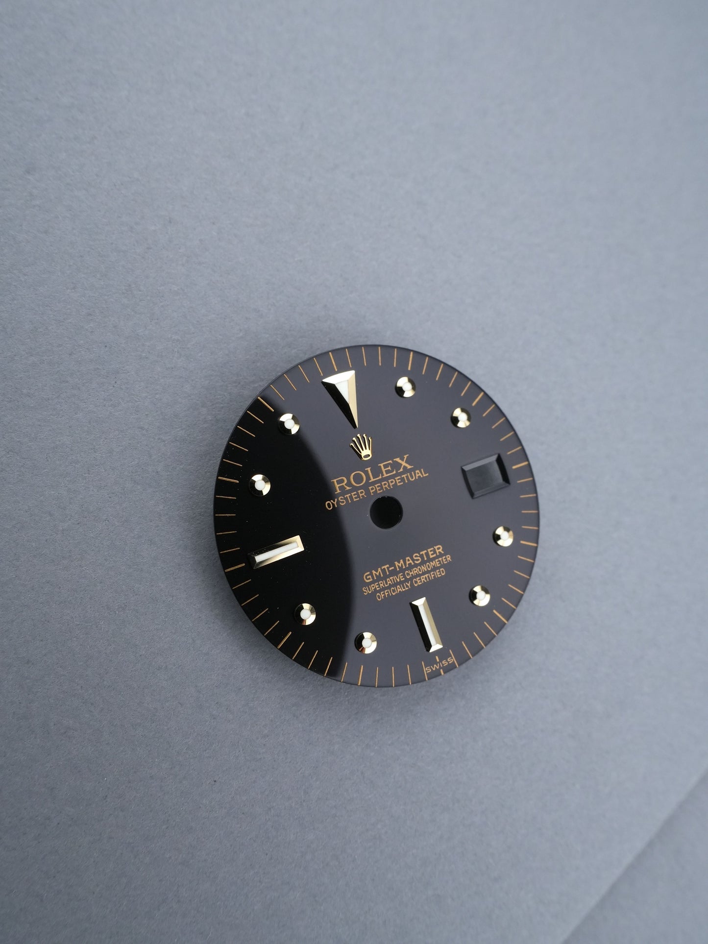 Rolex NOS Zifferblatt Schwarz „Nipple Dial“ Swiss Only Service Dial für GMT-Master Ref. 1675/3 | 1675/8