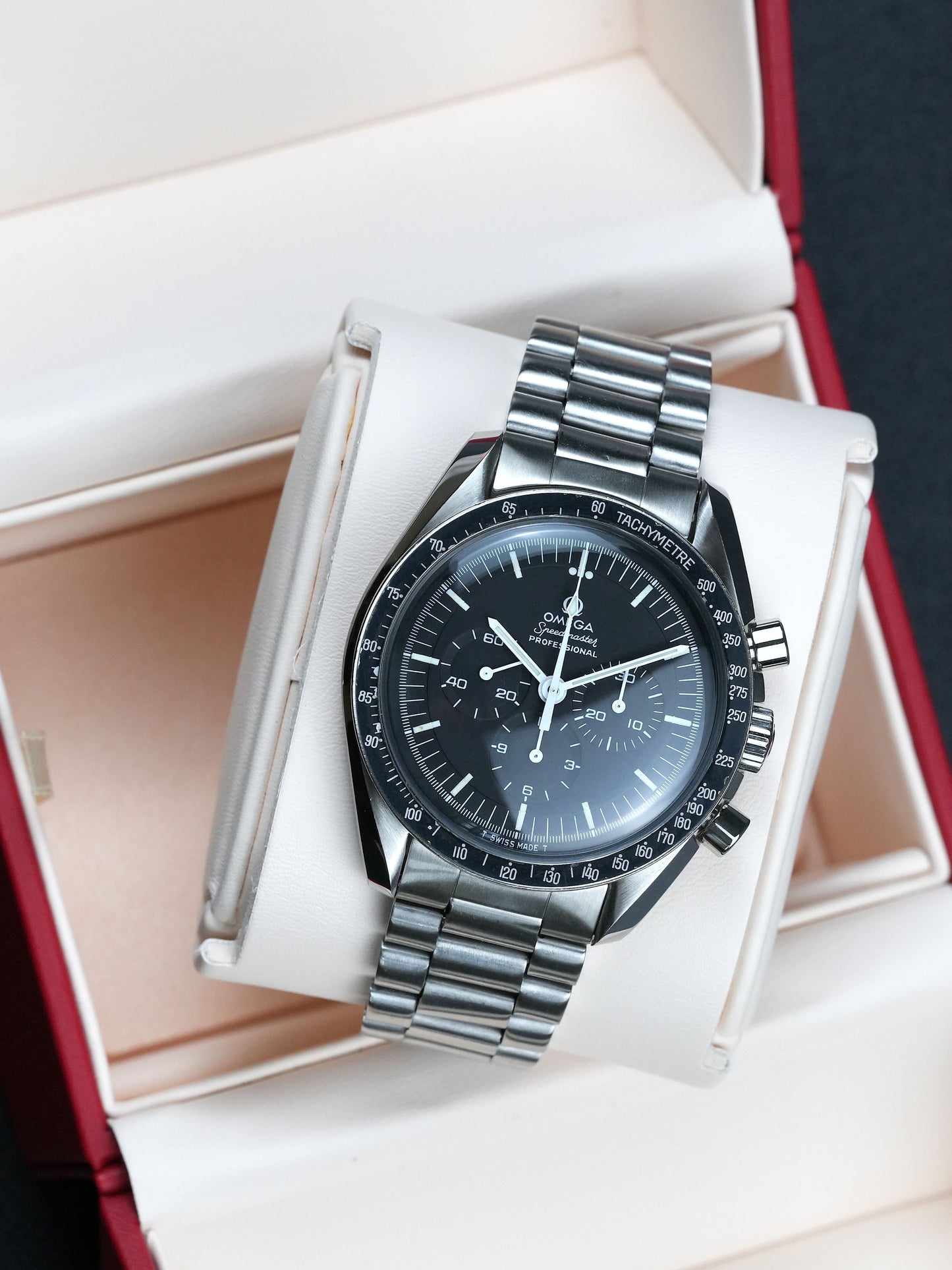 Omega Speedmaster 145022 ST69 | B2 Inlay | 1171/633 Bracelet | Straight Writing | 1972