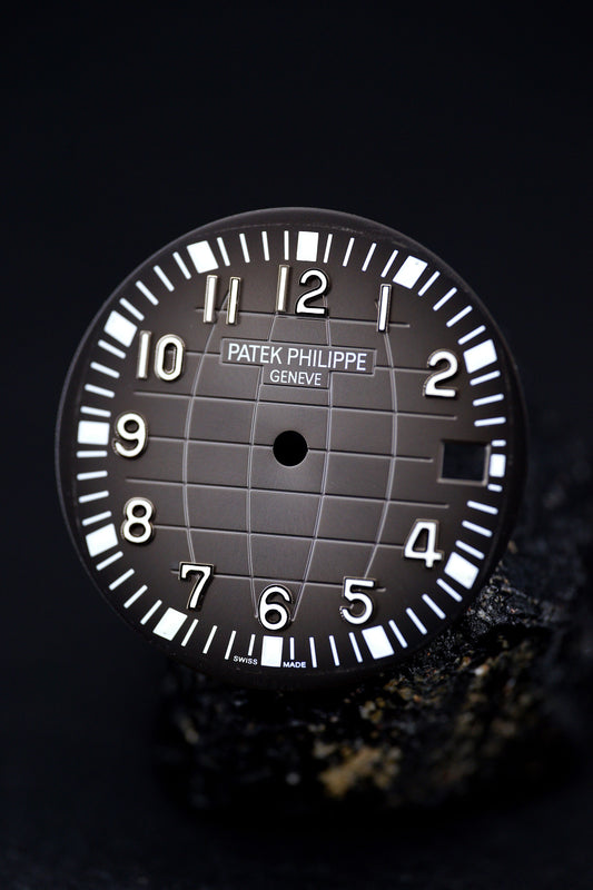 Patek Philippe black dial for Aquanaut 5167A.