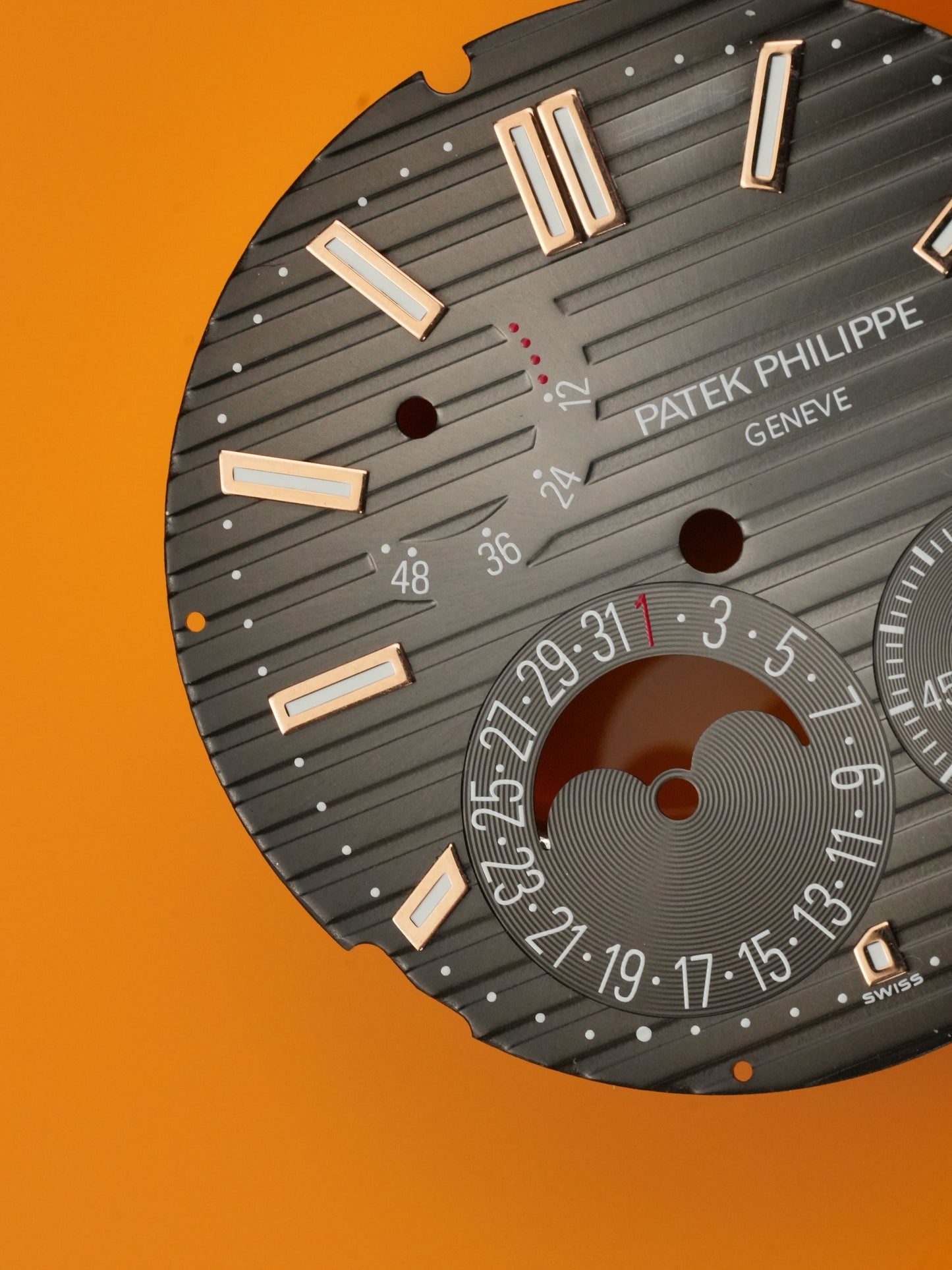 Patek Philippe gray dial for rose gold Nautilus 5712R