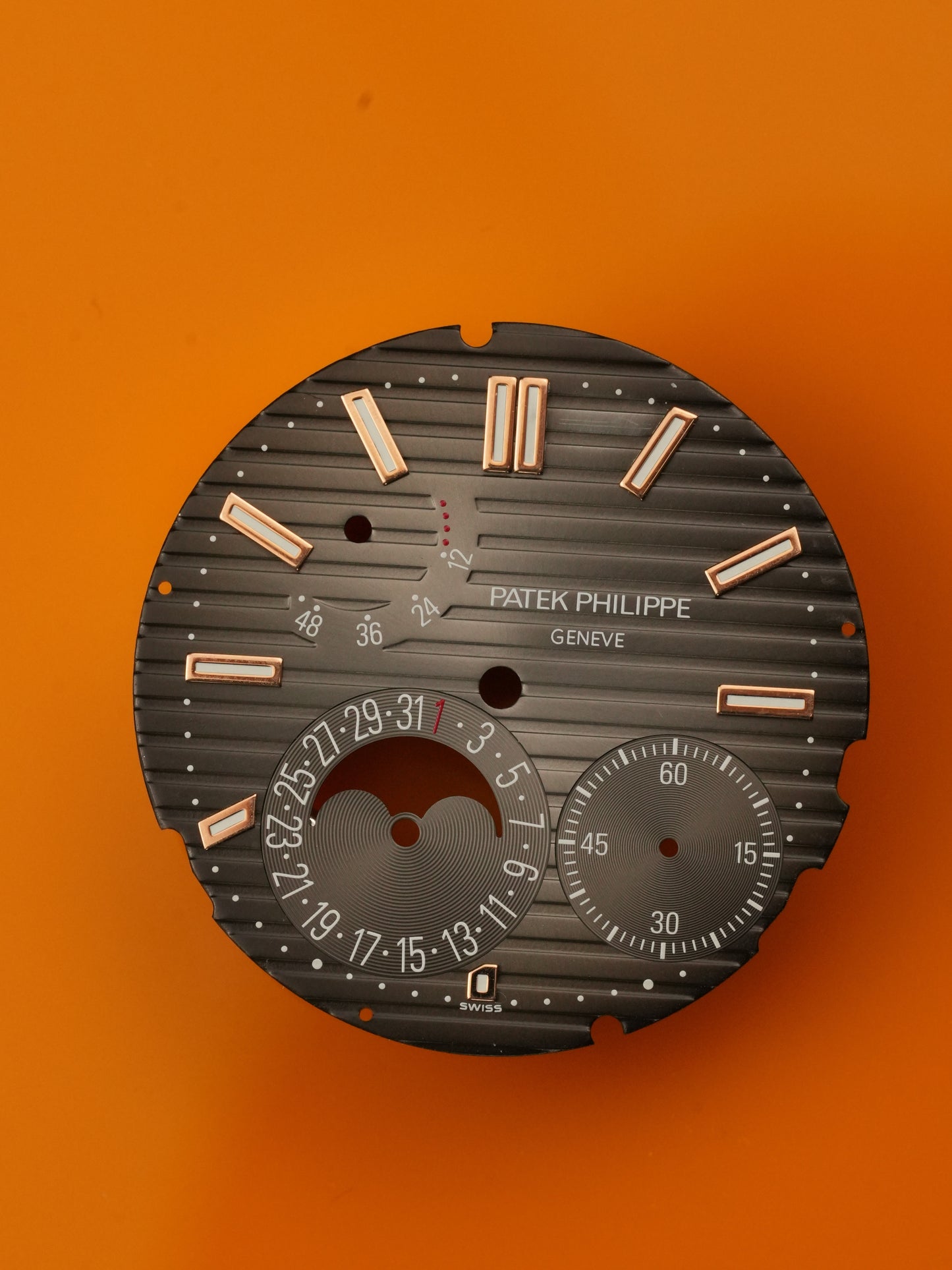 Patek Philippe gray dial for rose gold Nautilus 5712R