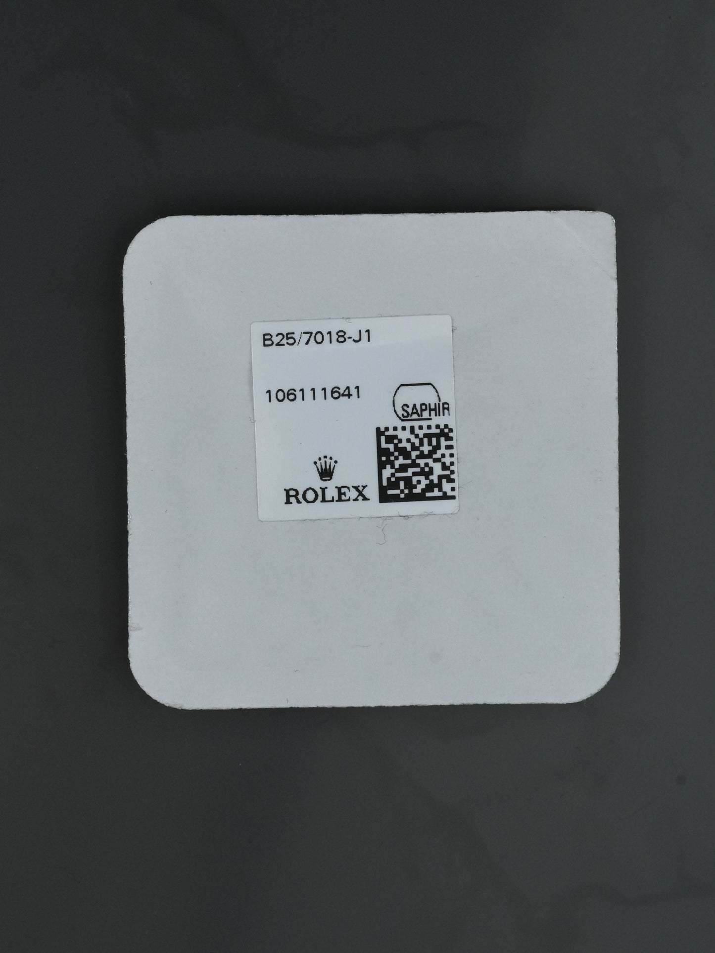 Rolex NOS Crystal B25-295-C5-J1 glass for Submariner 116610 | 116618 | 116619 in blister pack