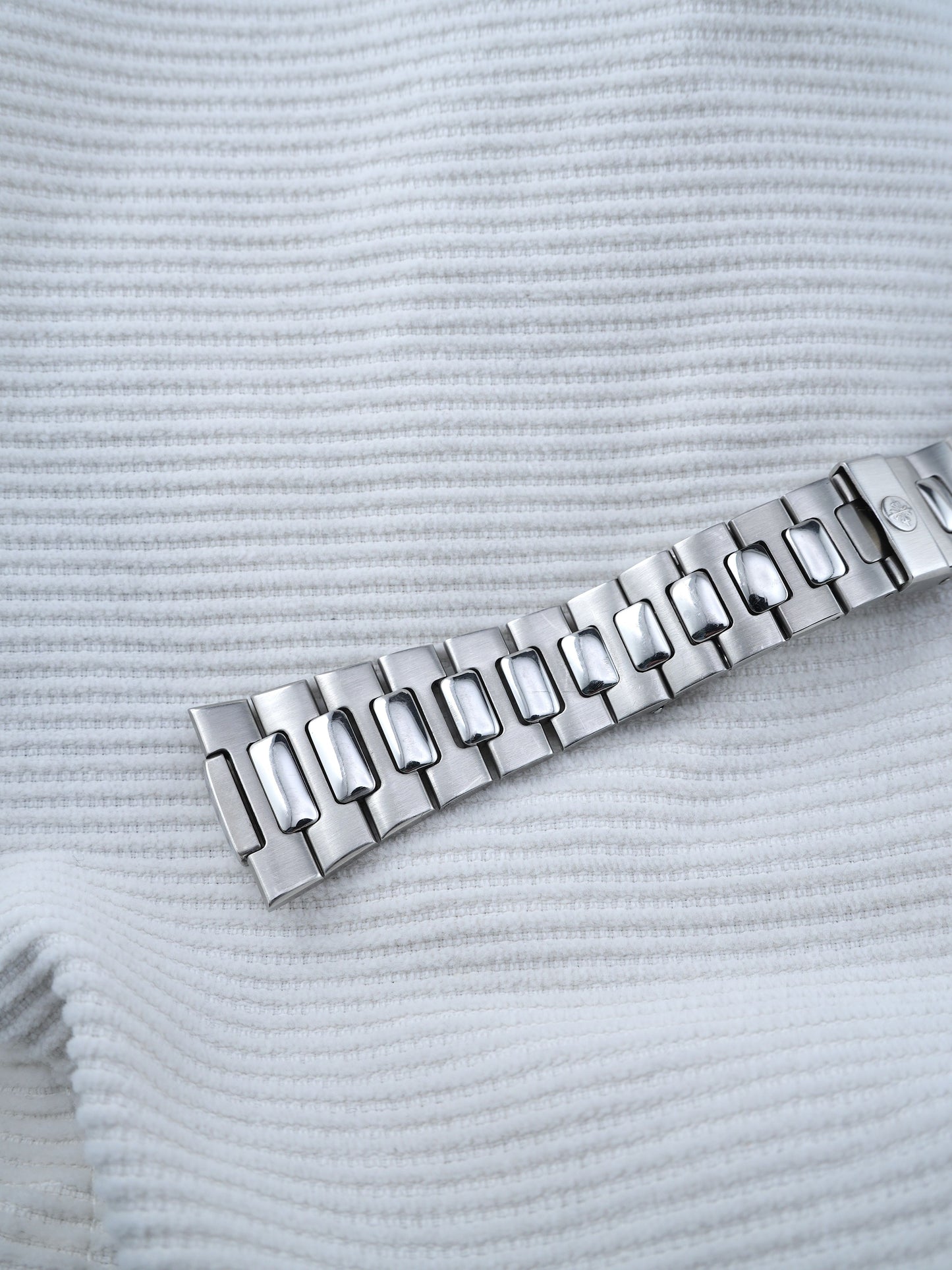 Patek Philippe steel bracelet for Nautilus 3700