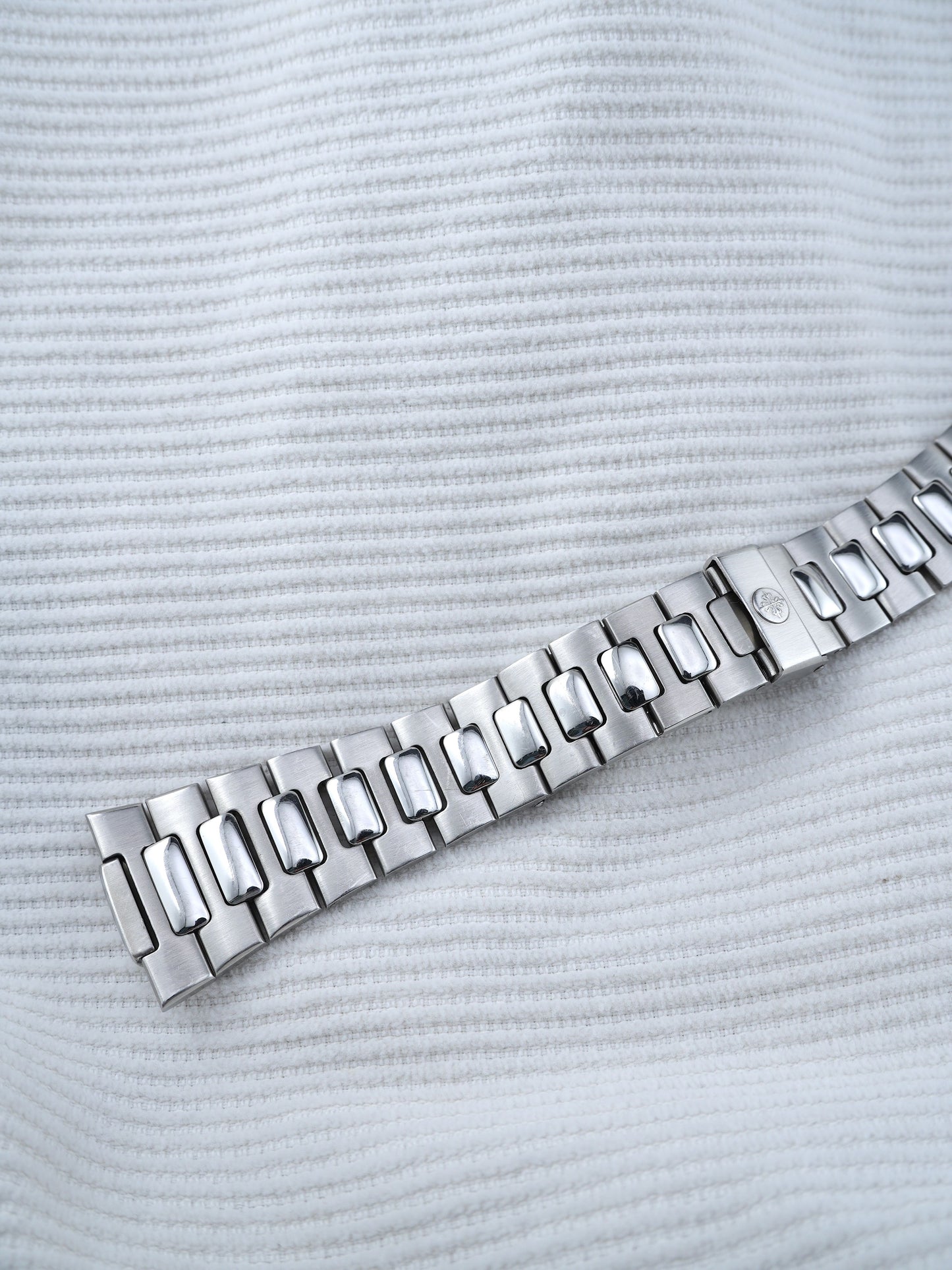 Patek Philippe steel bracelet for Nautilus 3700