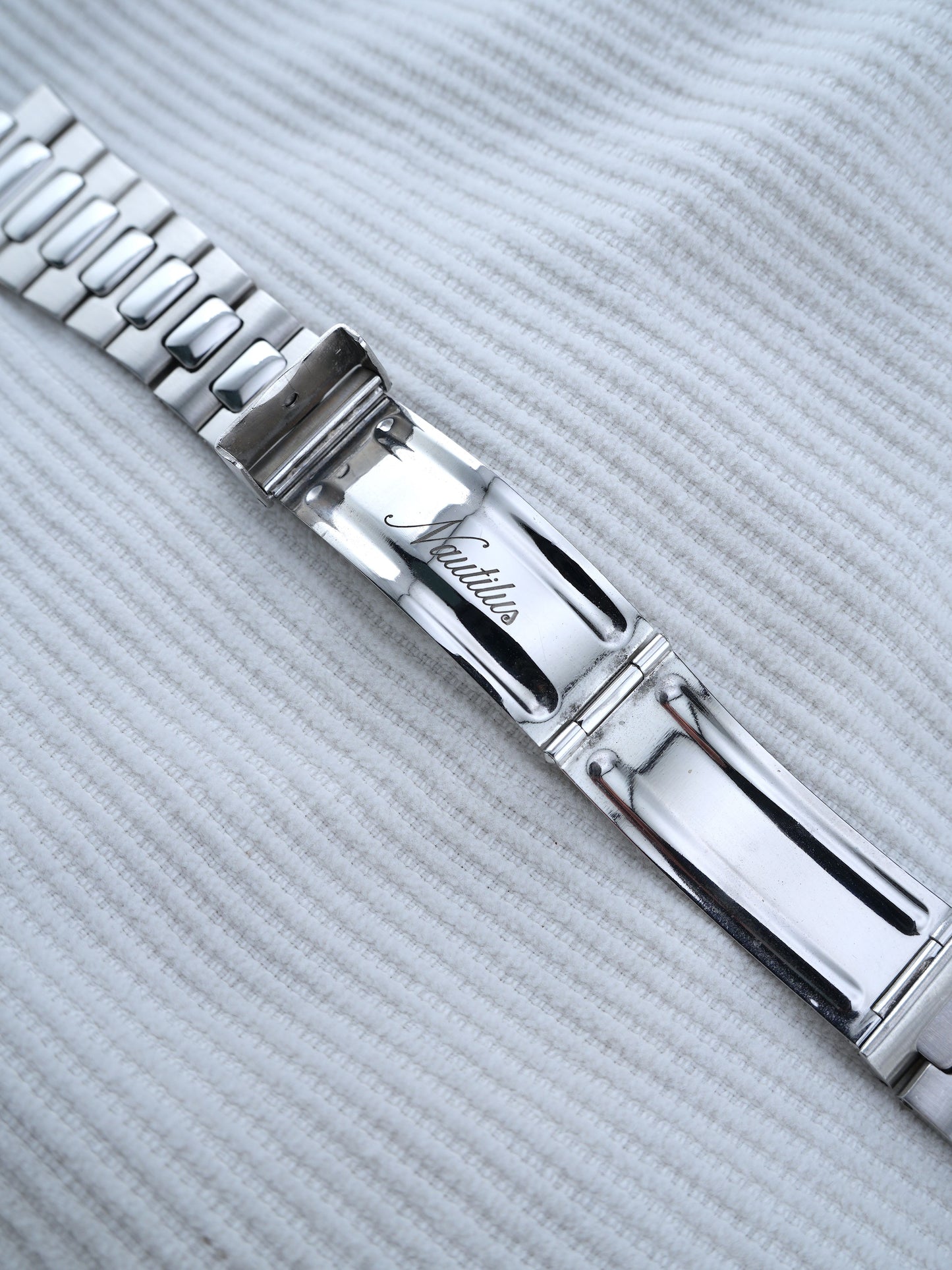 Patek Philippe steel bracelet for Nautilus 3700