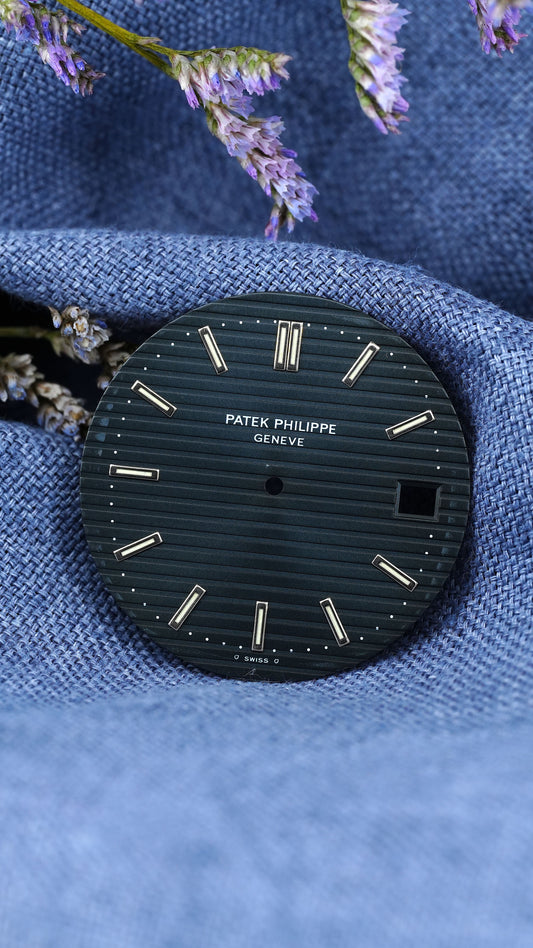 Patek Philippe Sigma dial in blue for the Nautilus 3700 Tritium steel version