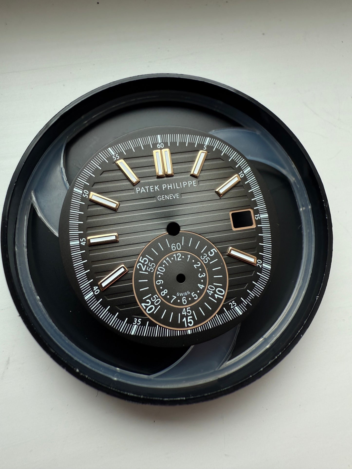 Patek Philippe NOS Zifferblatt Schwarz für Nautilus 5980/1R in Roségold