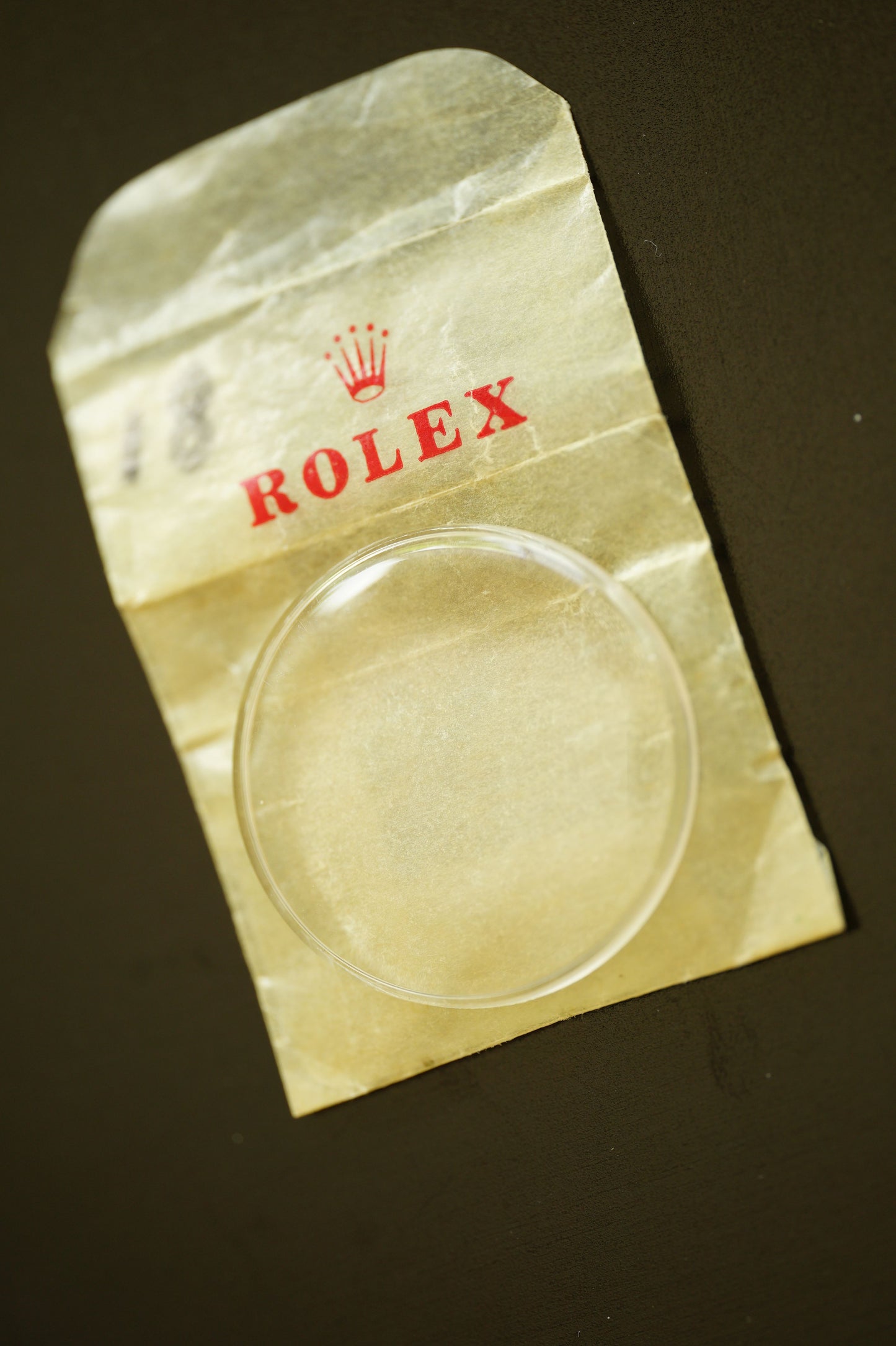 Rolex NOS Plexi Glas (T) 18 für Submariner 6536 (007 James Bond) Frist Superdome Plexi