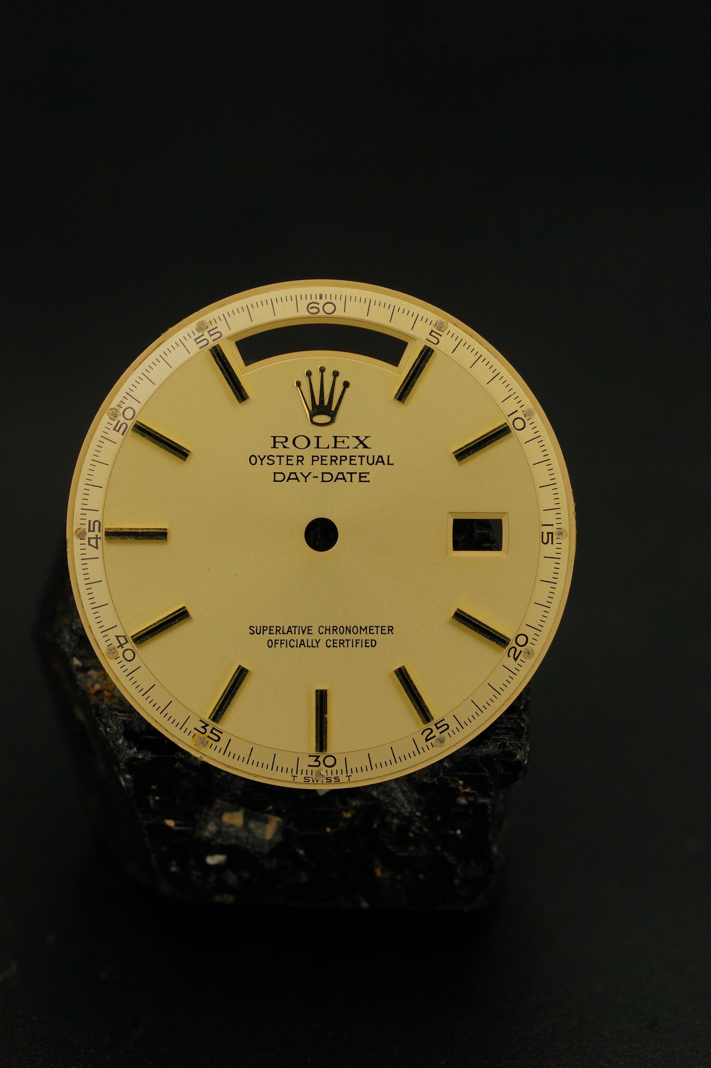 Rolex Champagne / Gold Dial for yellow gold Day-Date 1803 Tritium