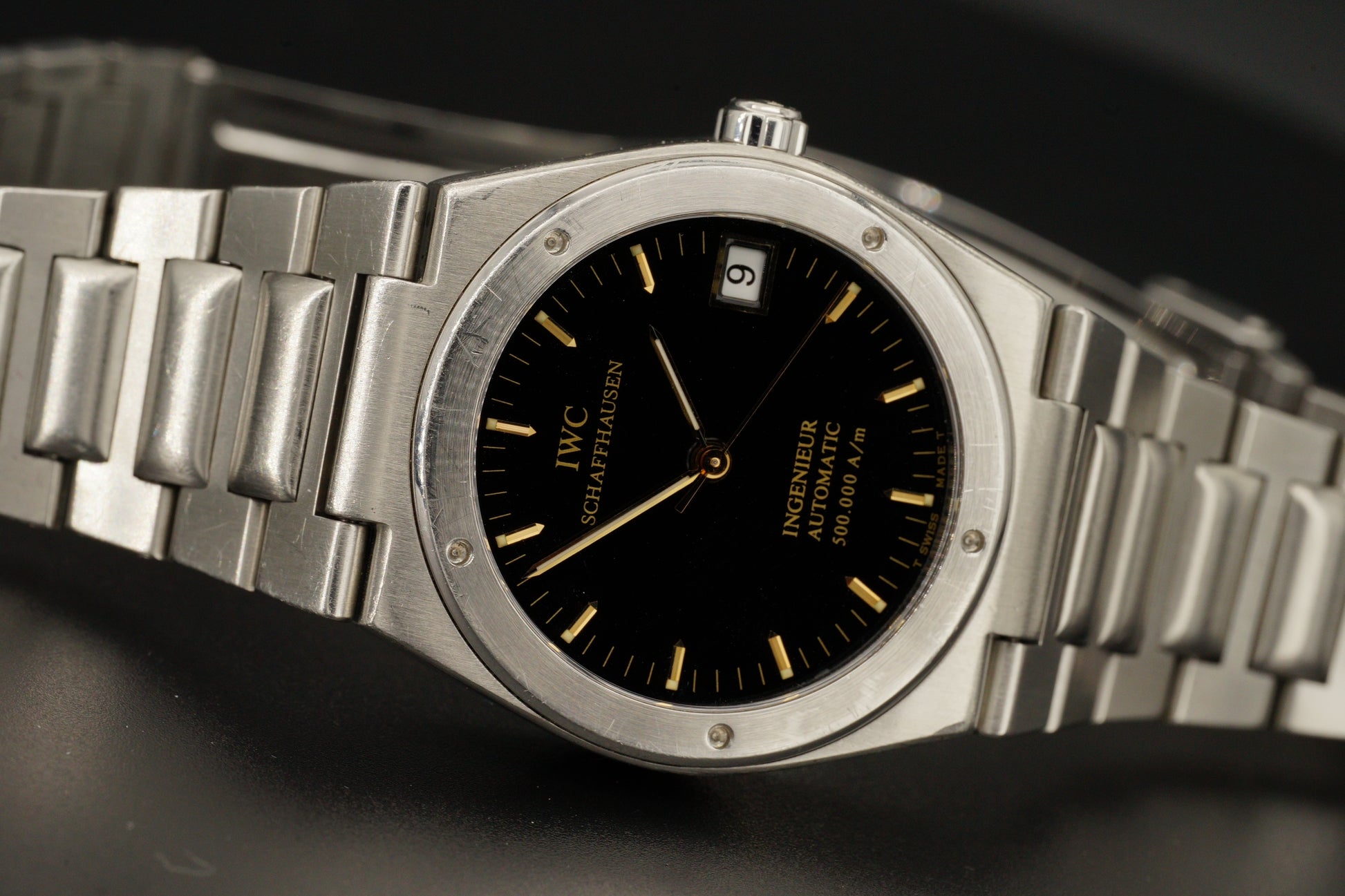 IWC 3508 (Gerald Genta Design) Tritium 21 Kt Rotor